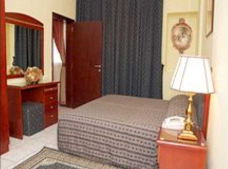 Al Sharq Hotel - Baithans Sharjah Bagian luar foto