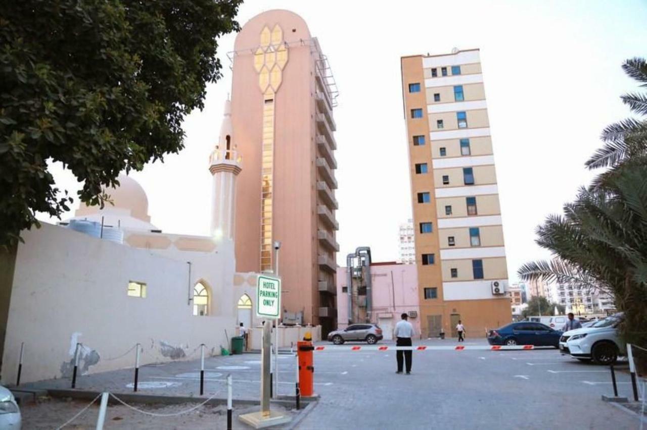 Al Sharq Hotel - Baithans Sharjah Bagian luar foto